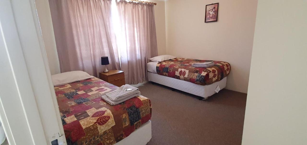 Pinjarra Caravan Park&Cabins Luaran gambar