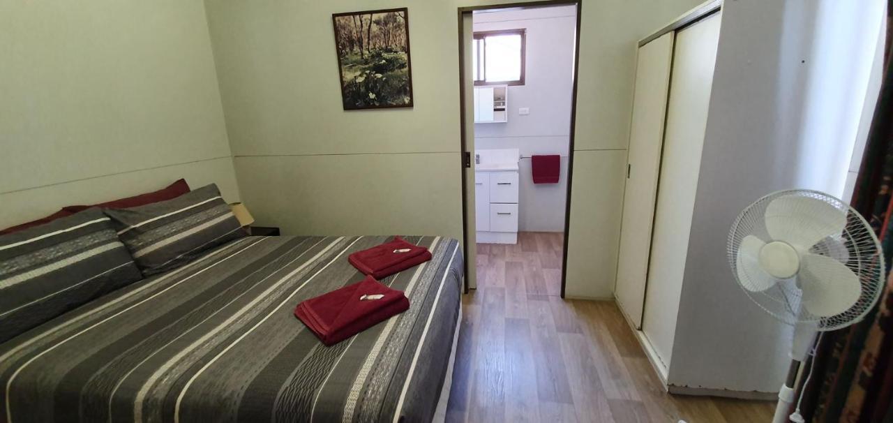 Pinjarra Caravan Park&Cabins Luaran gambar