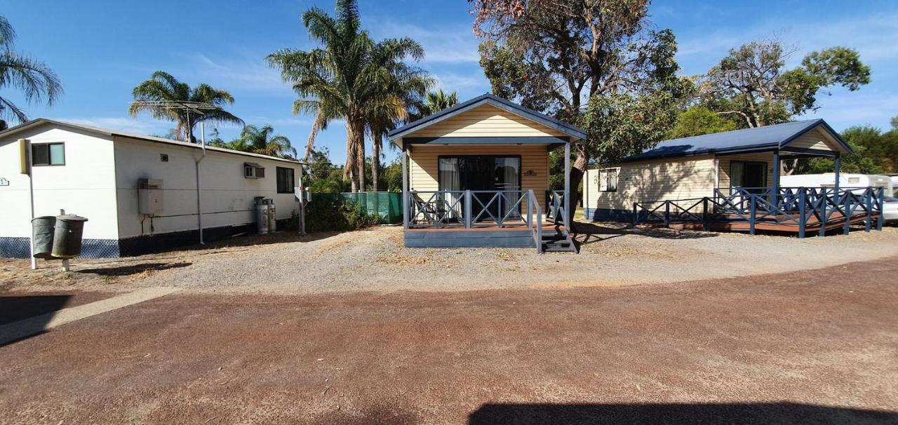 Pinjarra Caravan Park&Cabins Luaran gambar
